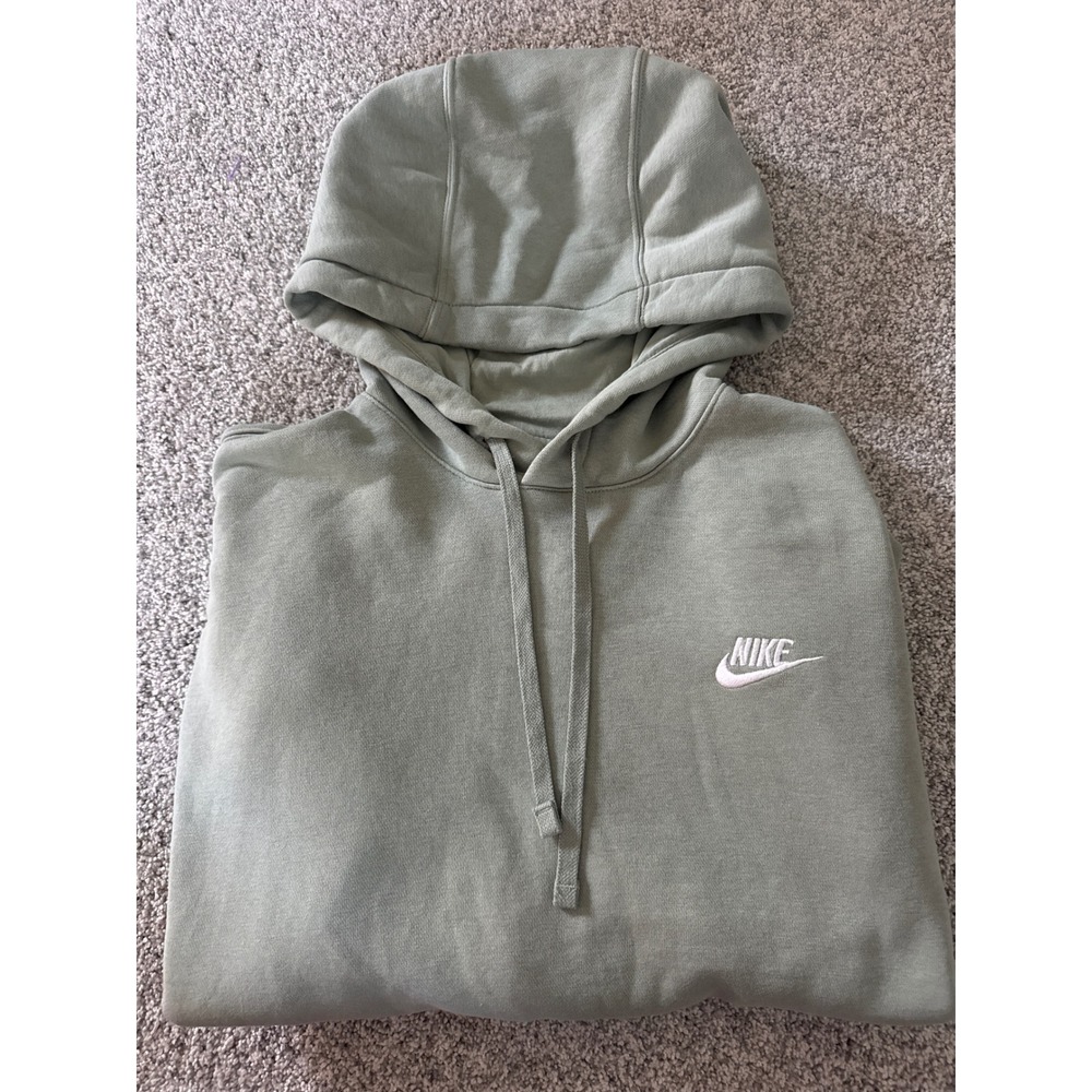 Nike Sportswear Club Fleece Hoodie Sage Green BV2654-371 Mens Medium